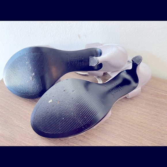 Formal Heels - Picture 4 of 4